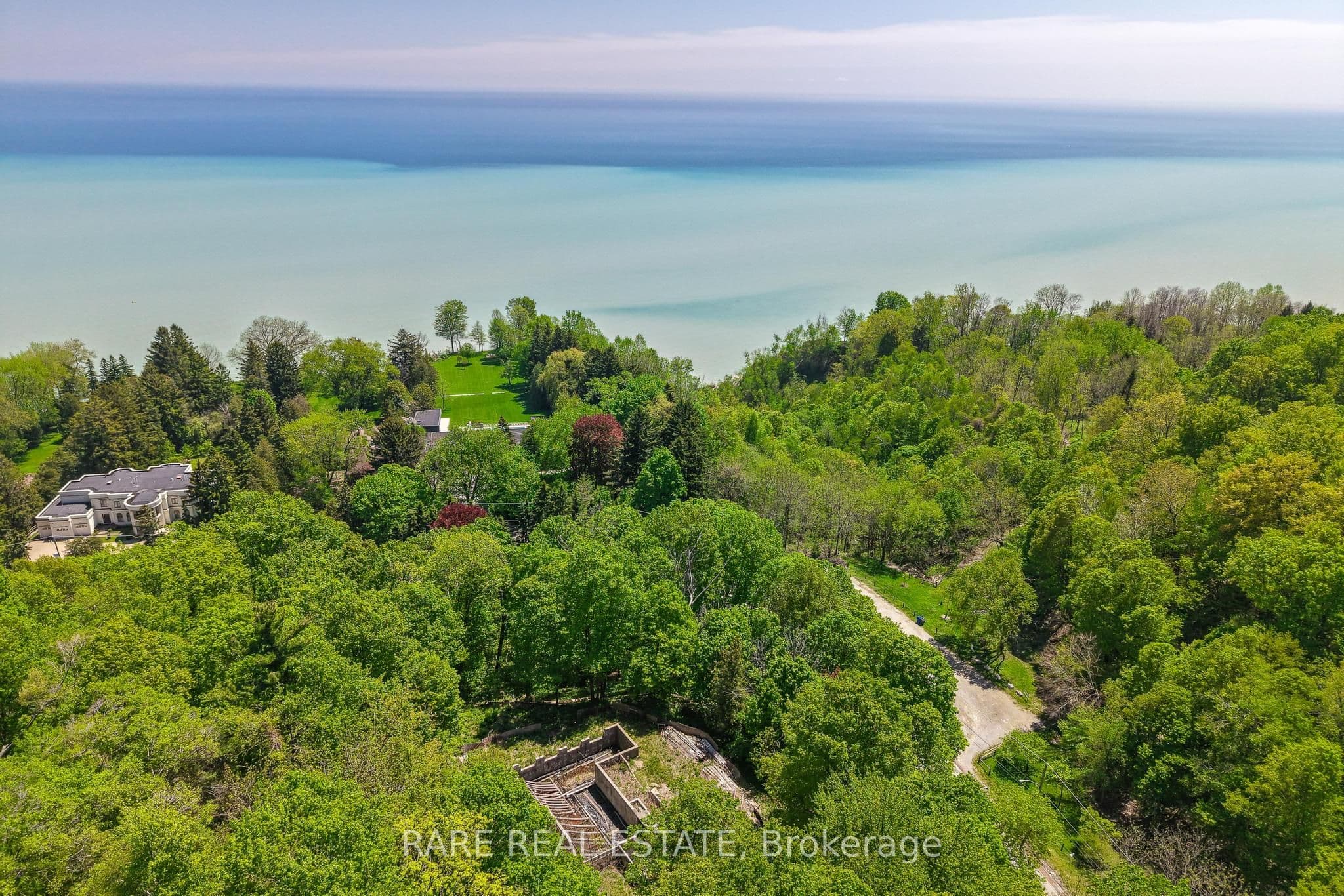 81 Meadowcliffe Drive, Toronto, ON M1M 2X8