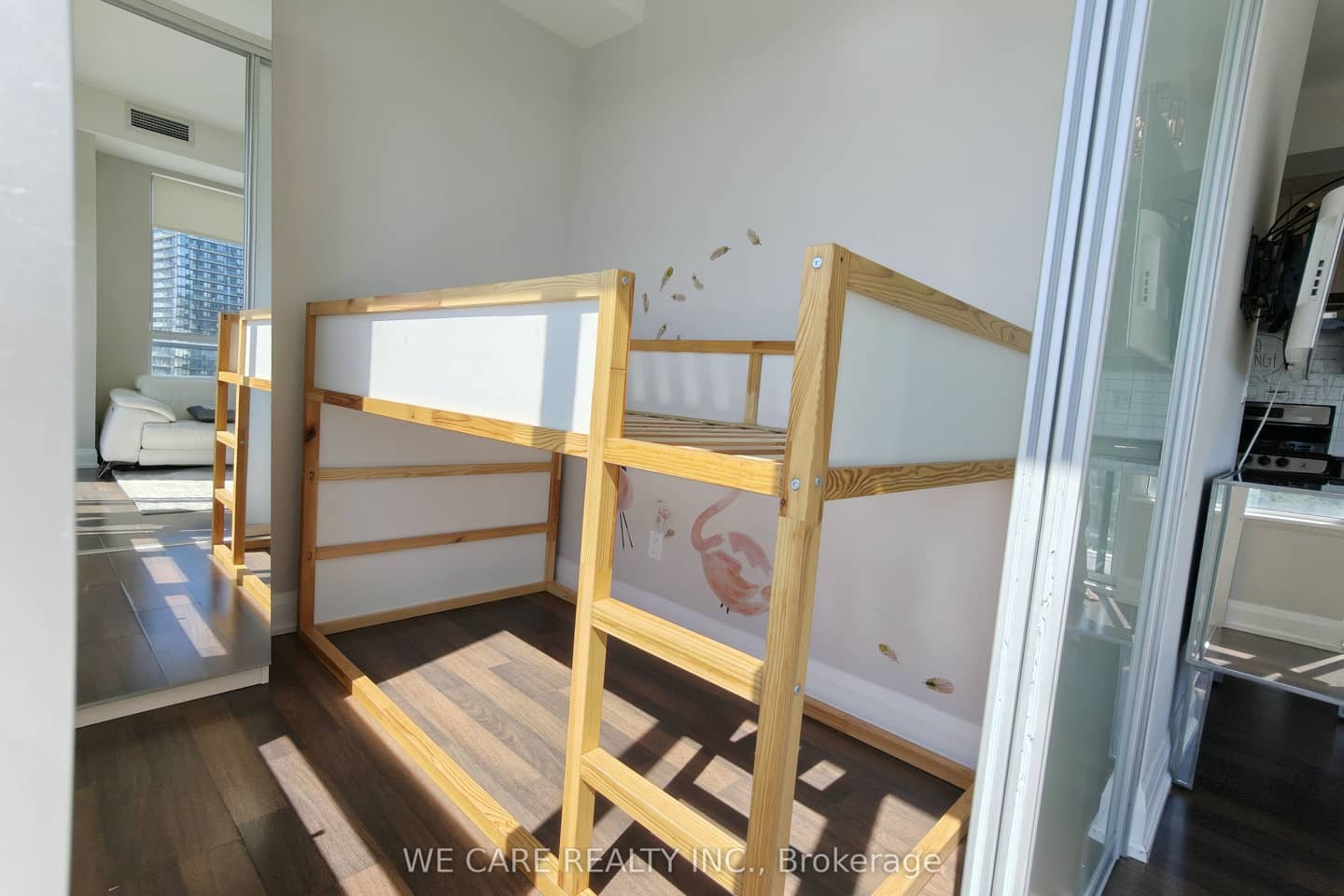 68 Canterbury Place PH05, Toronto, ON M2N 0H8