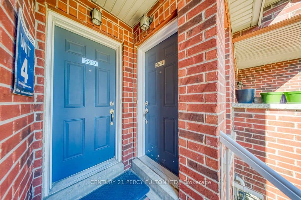 2604 William Jackson Drive 84, Pickering, ON L1X 0E4