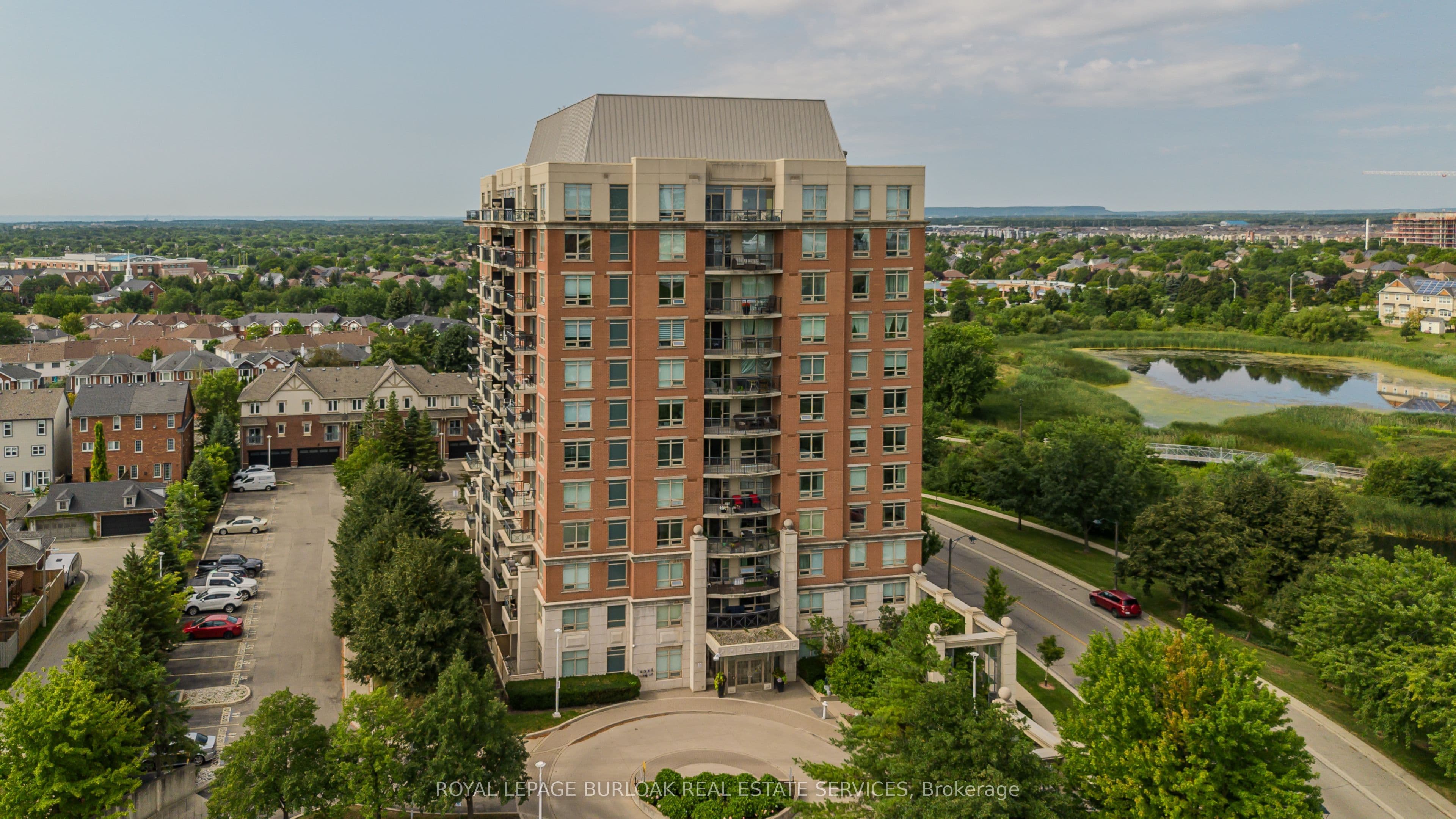 2325 Central Park Drive 709, Oakville, ON L6H 0E2