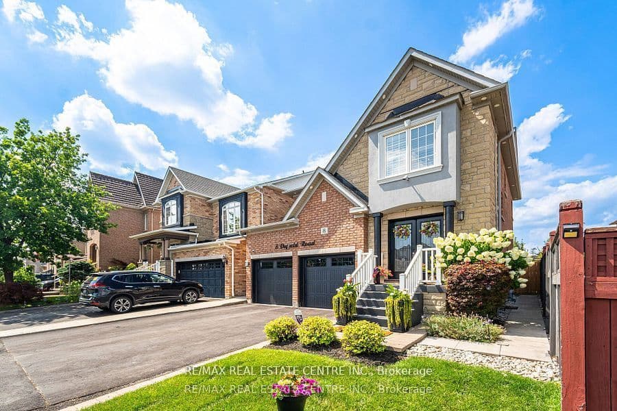 8 Duffield Road, Brampton, ON L7A 2P4
