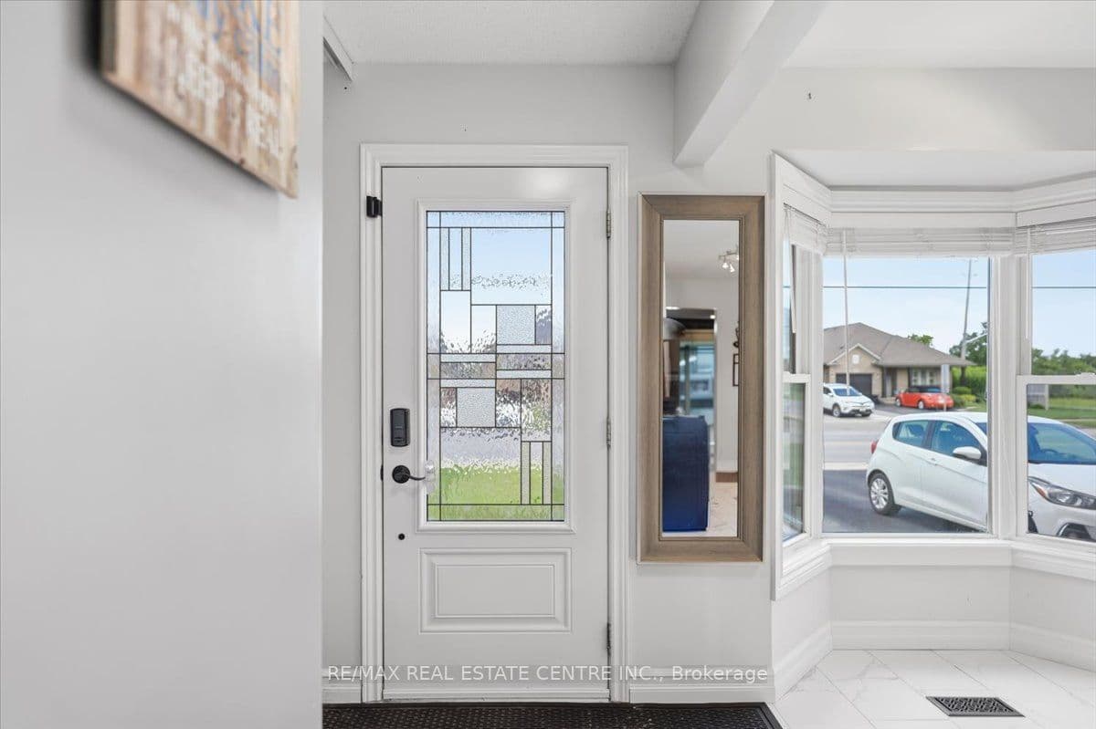 4804 John Street, Lincoln, ON L3J 0P5