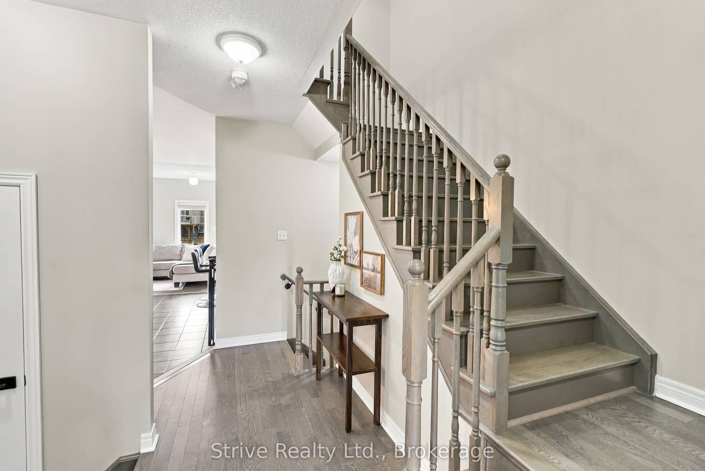 18 Bud Doucette Court, Uxbridge, ON L9P 0E4