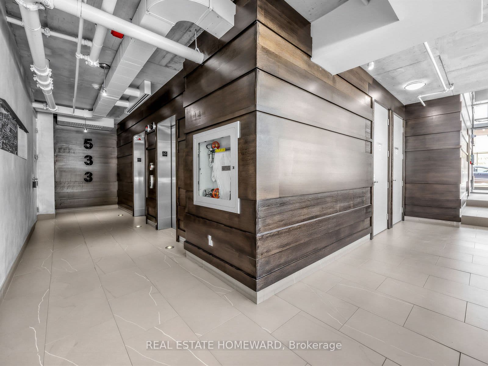 533 Richmond Street W 706, Toronto, ON M5V 3Y1