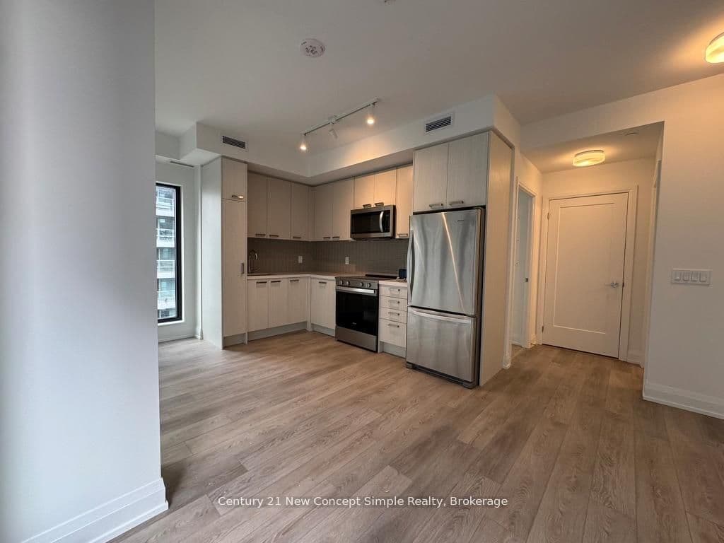 20 Soudan Avenue 1108, Toronto, ON M4S 0E2
