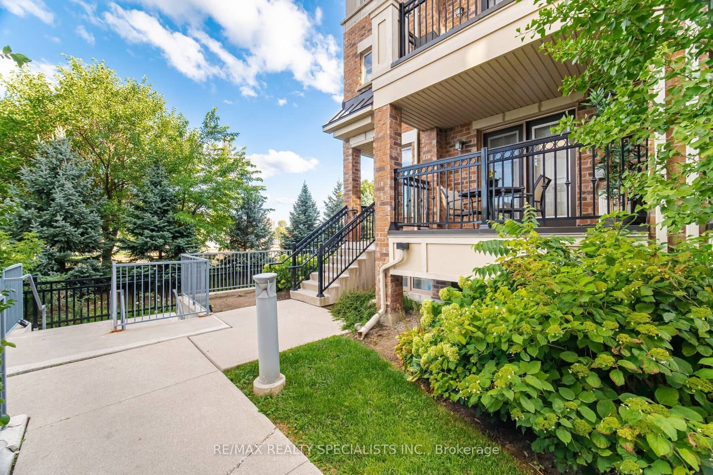 2441 Greenwich Drive 66, Oakville, ON L6M 0S4