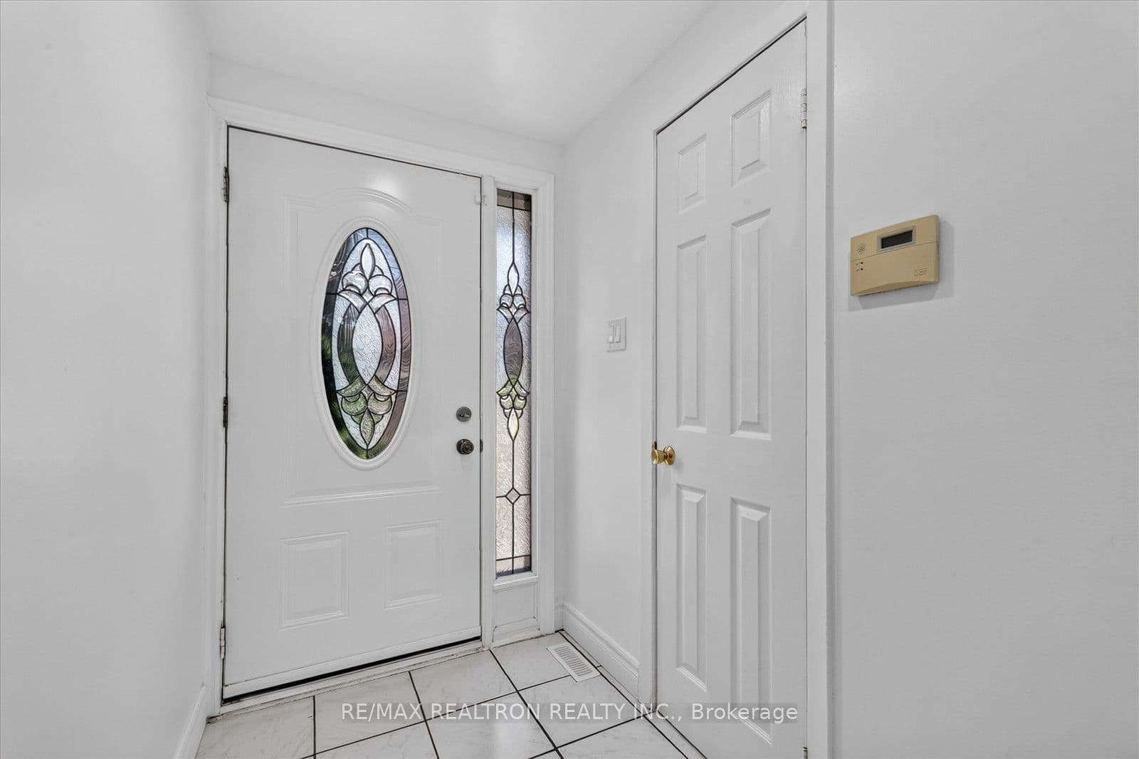 331 Trudelle Street 49, Toronto, ON M1J 3J9