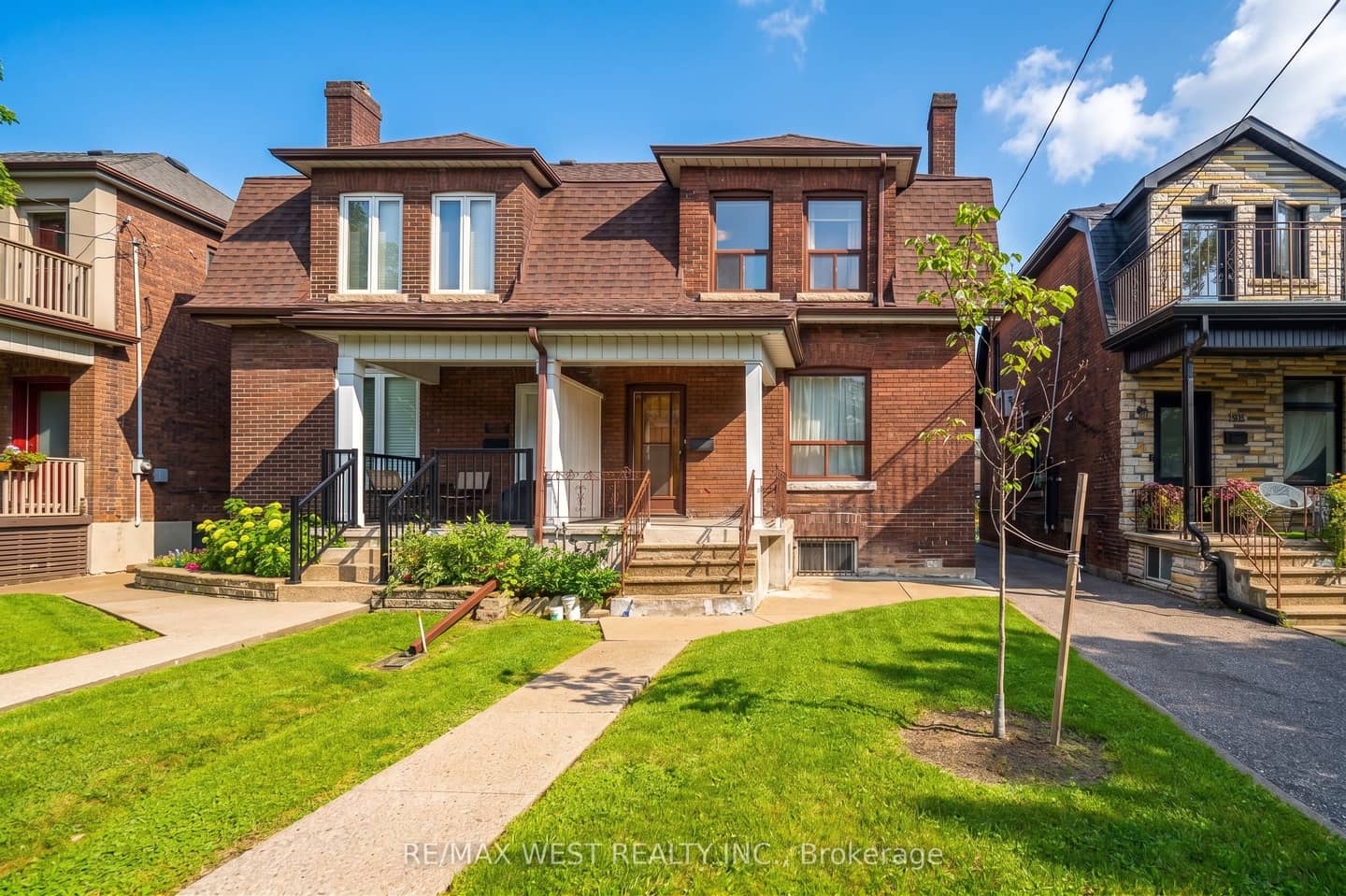 257 Delaware Avenue, Toronto, ON M6H 2T7