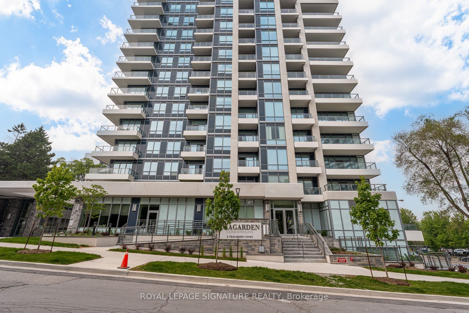 2 Teagarden Court 1203, Toronto, ON M2N 0L6