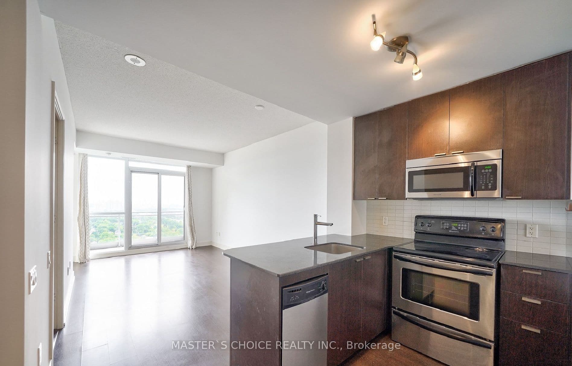 23 Sheppard Avenue E 2707, Toronto, ON M2N 0C8