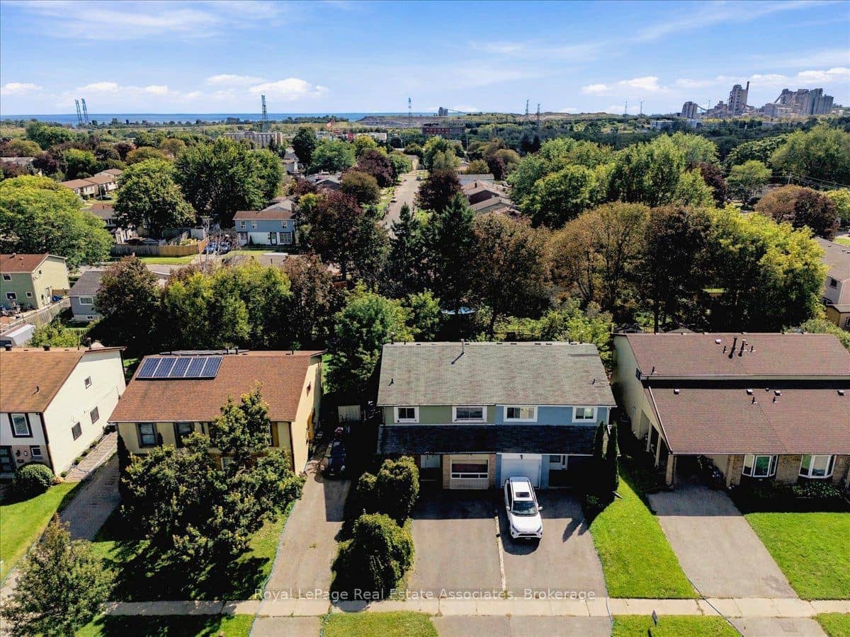 62 Alonna Street, Clarington, ON L1C 3P8