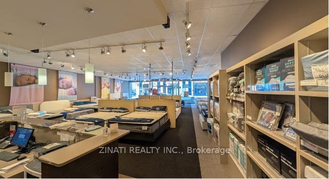 282 Bank Street, Ottawa Centre, ON K2P 1X6
