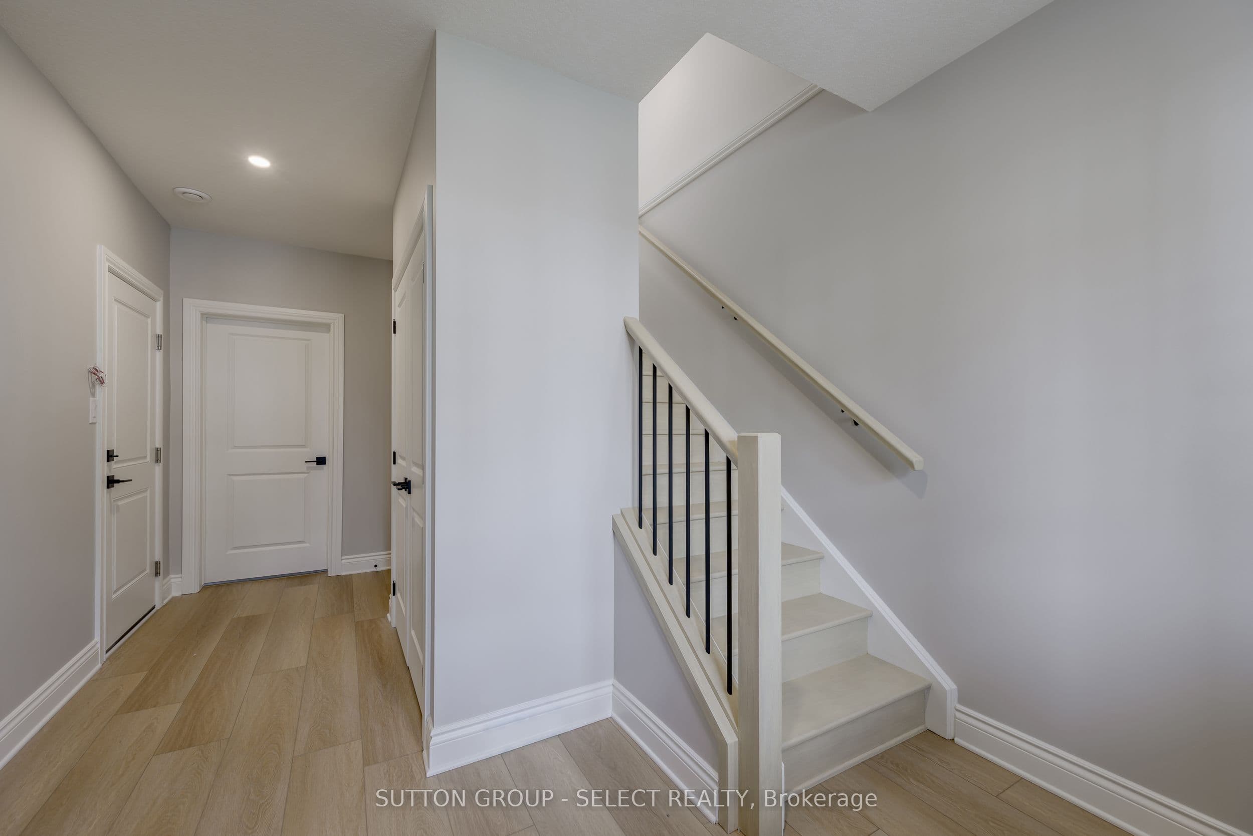 2835 Sheffield Place 9, London South, ON N6G 5H5