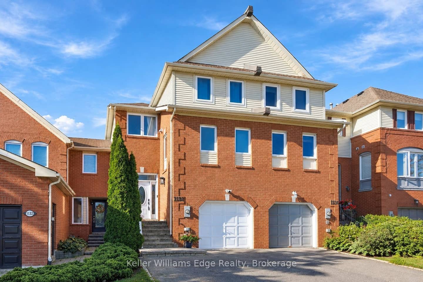 1134 Leewood Drive, Oakville, ON L6M 3B7