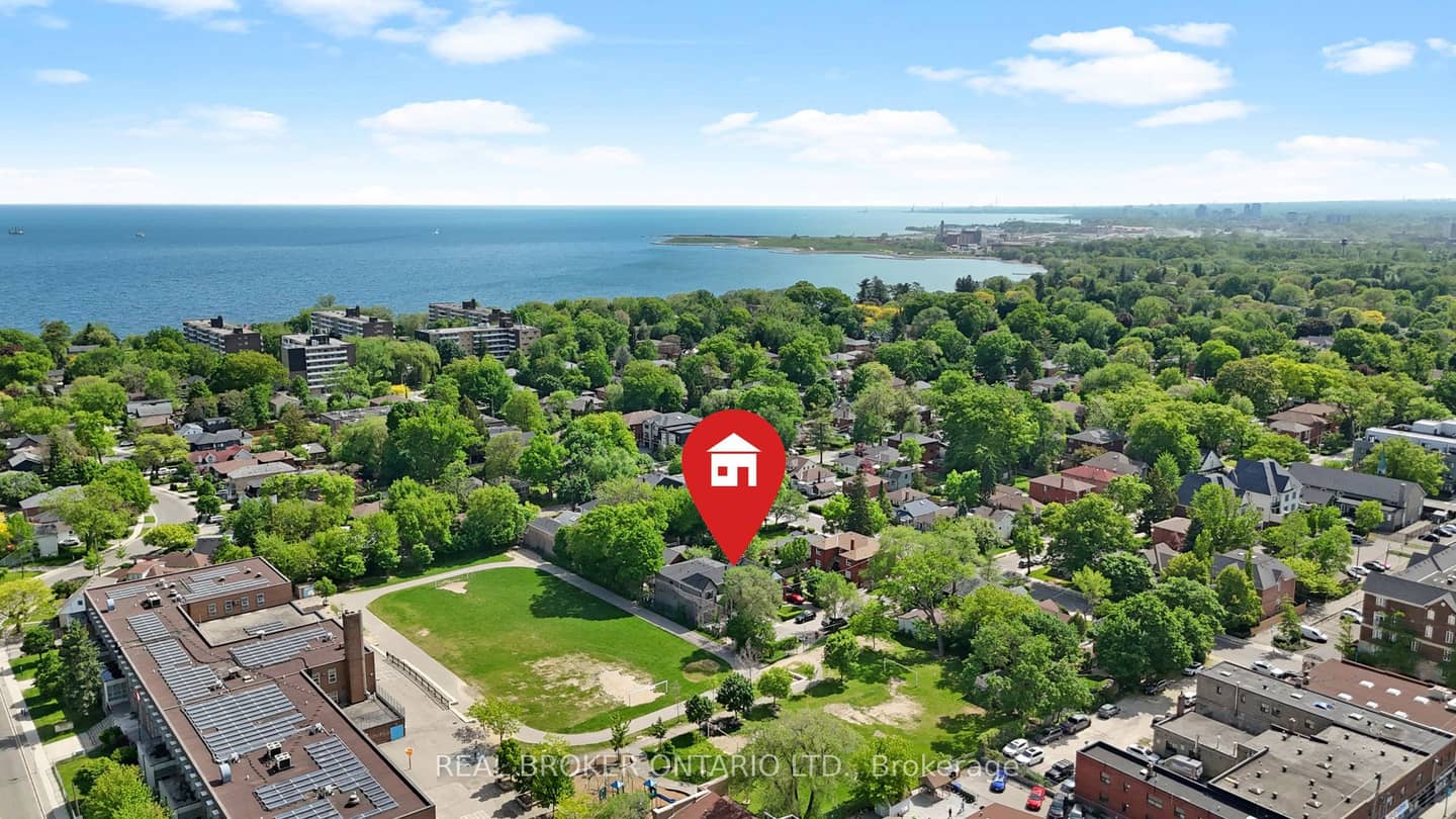 5 Marina Avenue, Toronto, ON M8W 1J8
