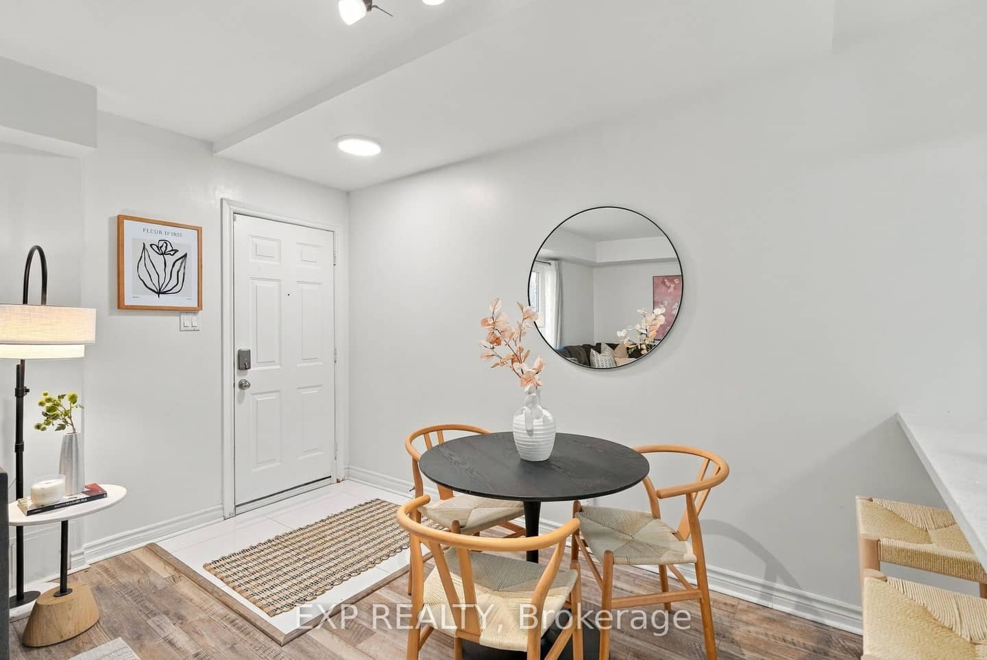 1 Sudbury Street 101, Toronto, ON M6J 3W6