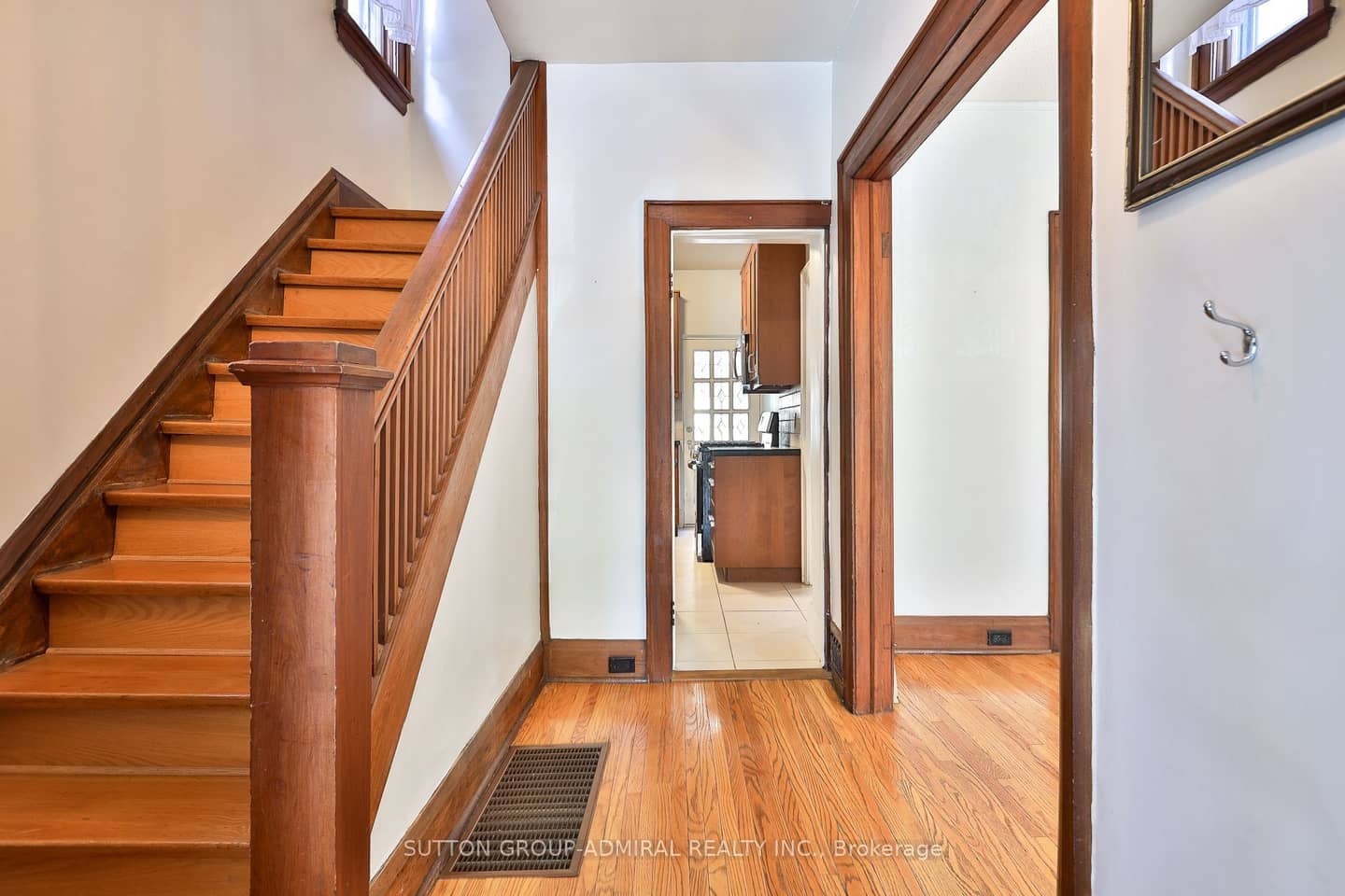 60 Manor Road E, Toronto, ON M4S 1P8