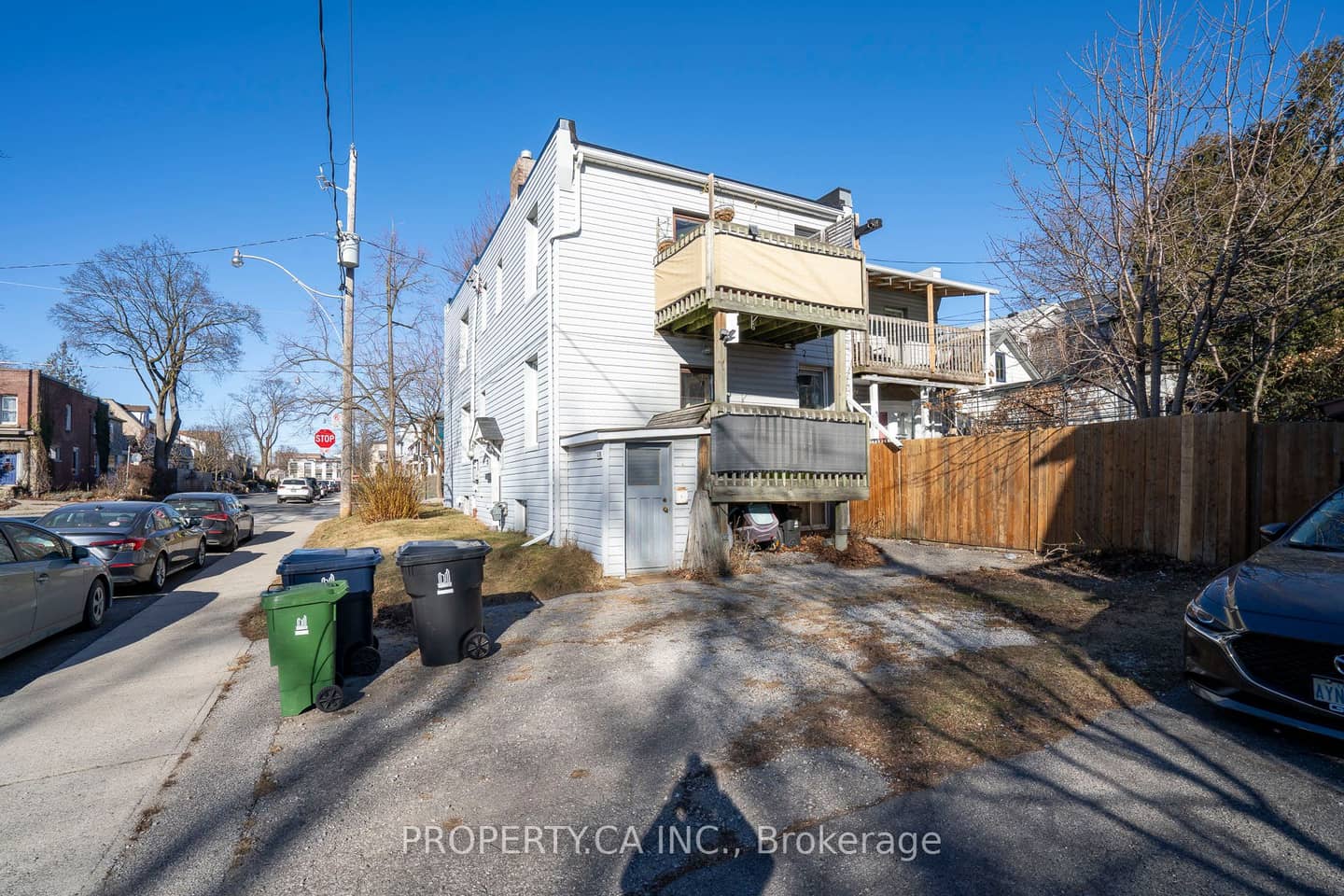 133 Drayton Avenue, Toronto, ON M4C 3L8