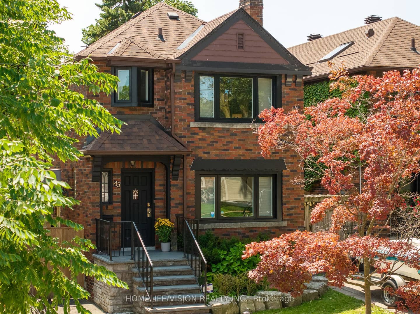 45 Mcrae Drive, Toronto, ON M4G 1S2
