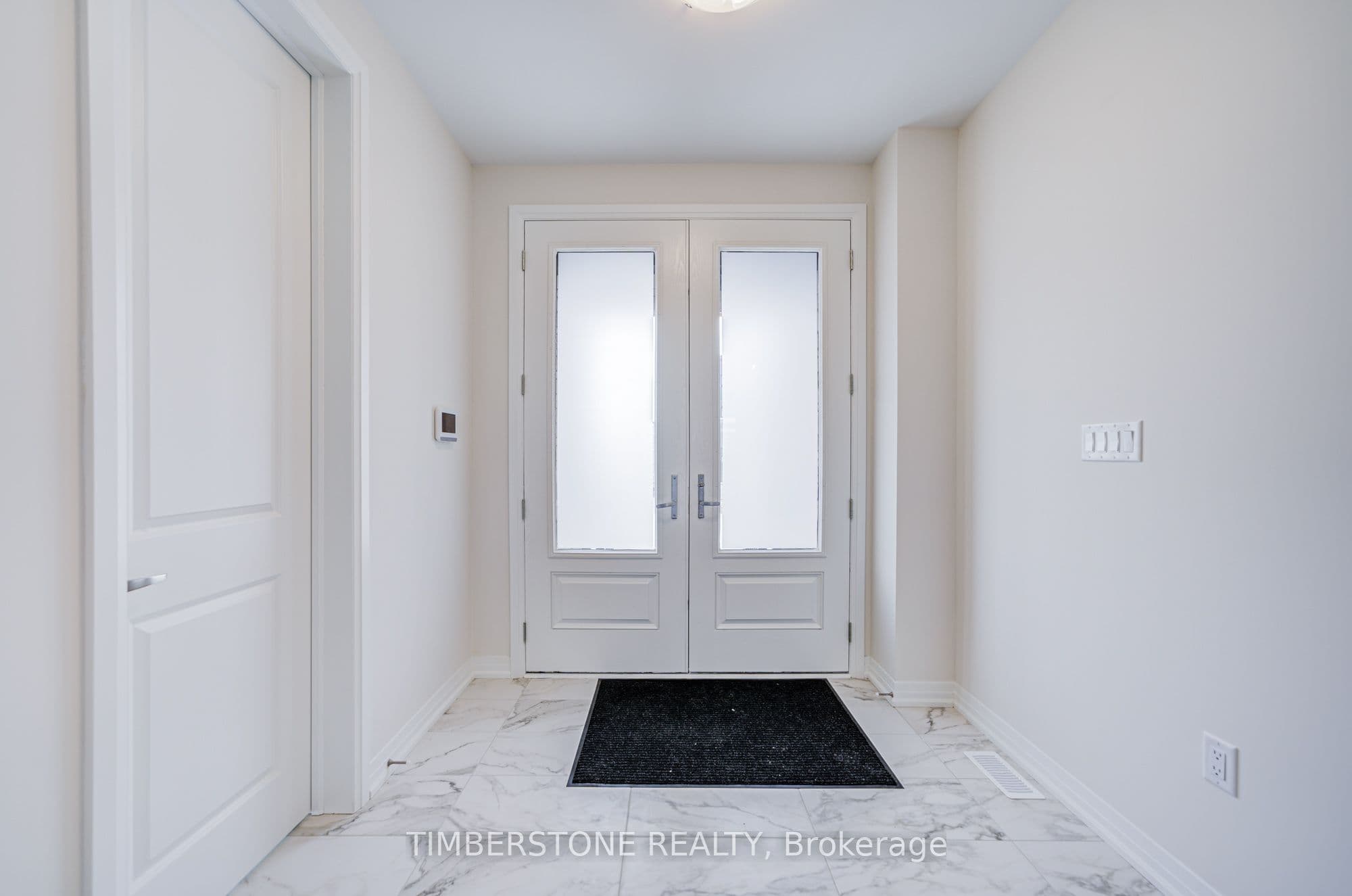 23 Aveena Road, Brampton, ON L6P 4R8
