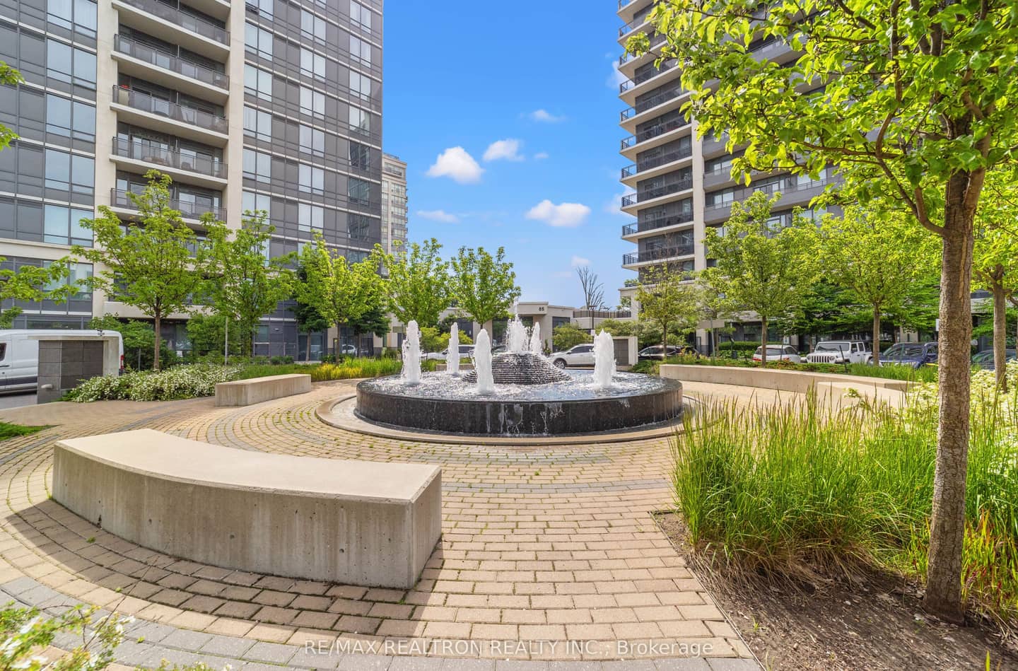 85 North Park Road 1205, Vaughan, ON L4J 0H9