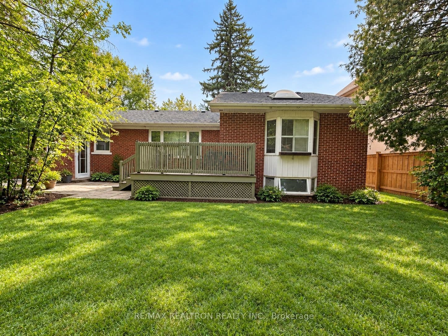 97 Estelle Avenue, Toronto, ON M2N 5H4
