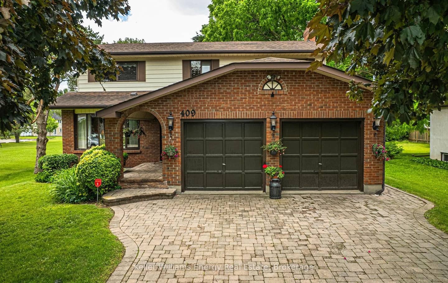 409 Gilbert Street E, Whitby, ON L1N 1R6