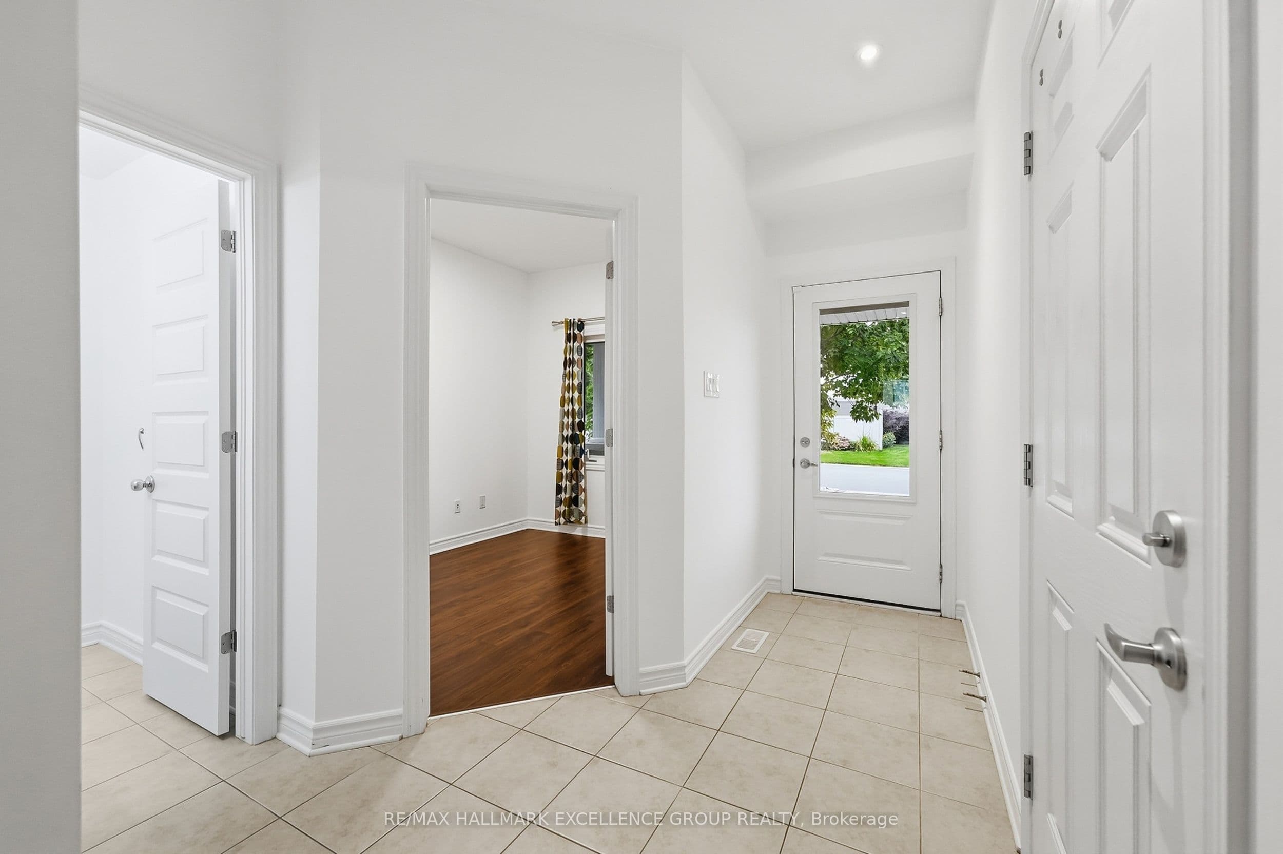 104 Onyx Crescent, Clarence-Rockland, ON K4K 0H4
