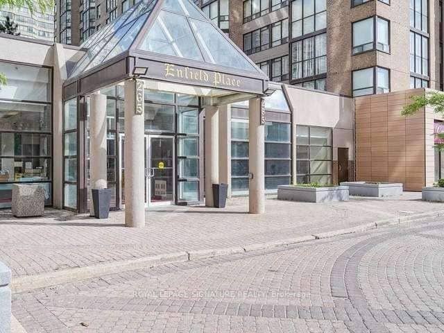 285 Enfield Place 2112, Mississauga, ON L5B 3Y7