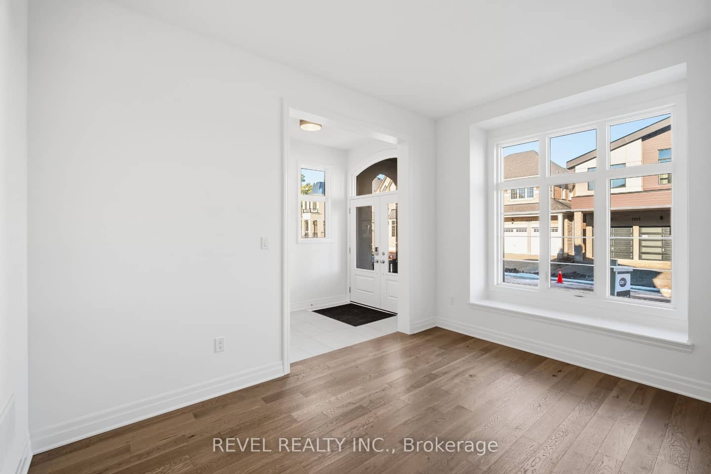 1154 Maverick Way, Oakville, ON L6H 8A9