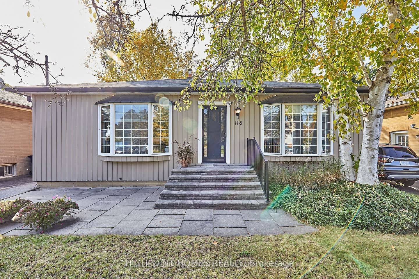 118 Kitchener Road, Toronto, ON M1E 2X9