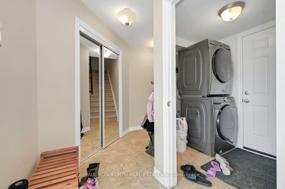 69 Luminescence Way, Orleans - Cumberland and Area, ON K4A 0V9