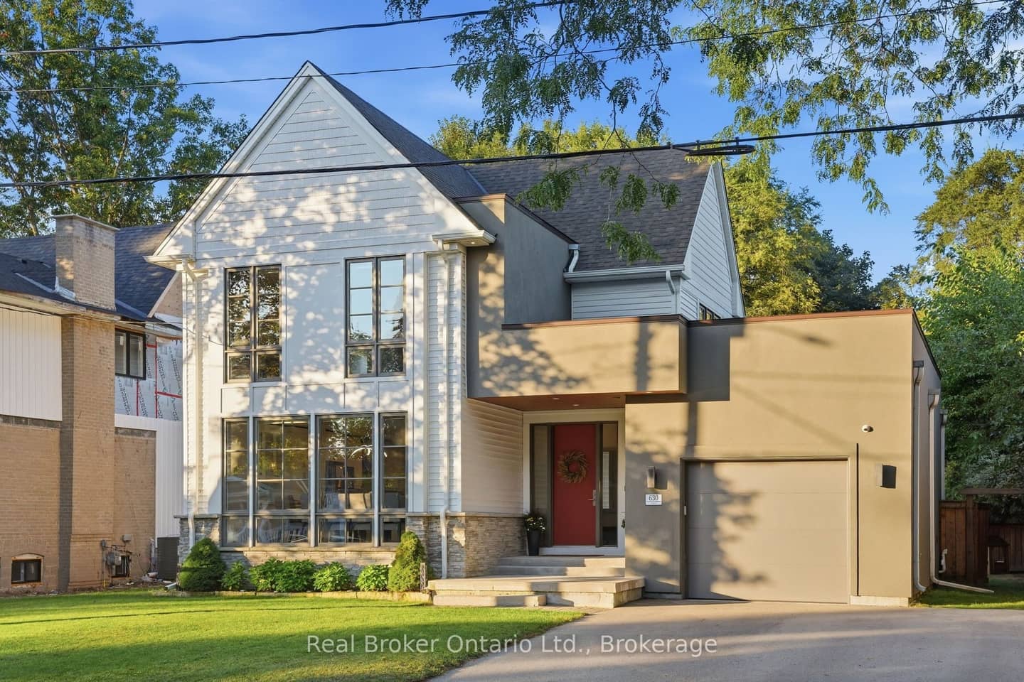 630 George Street, Burlington, ON L7R 2V7