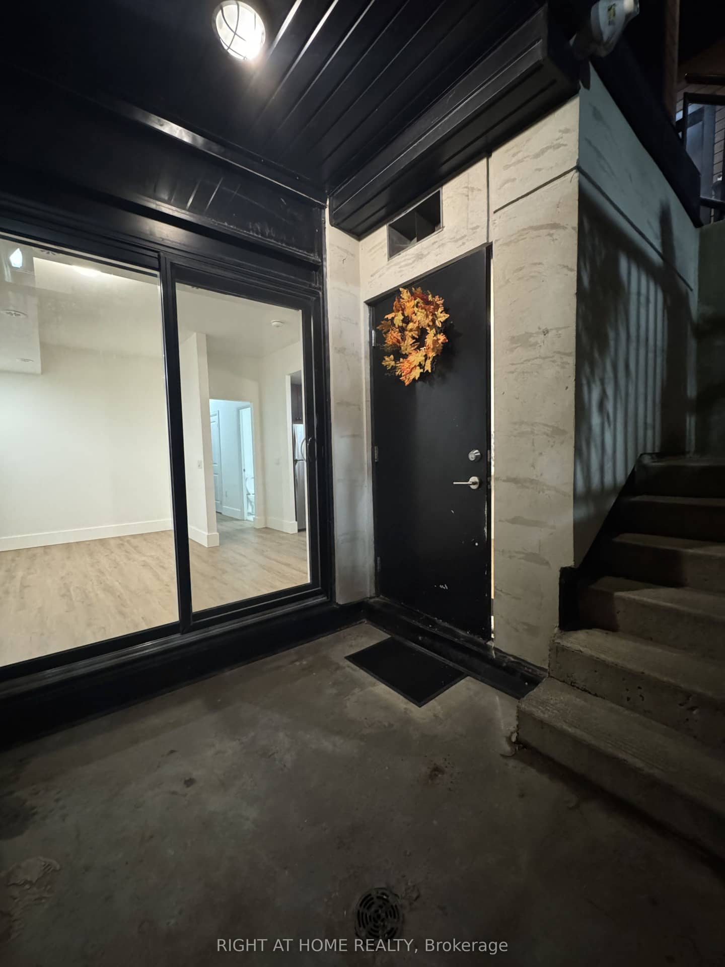 5289 Hwy 7 Street E 701, Vaughan, ON L4L 0J1
