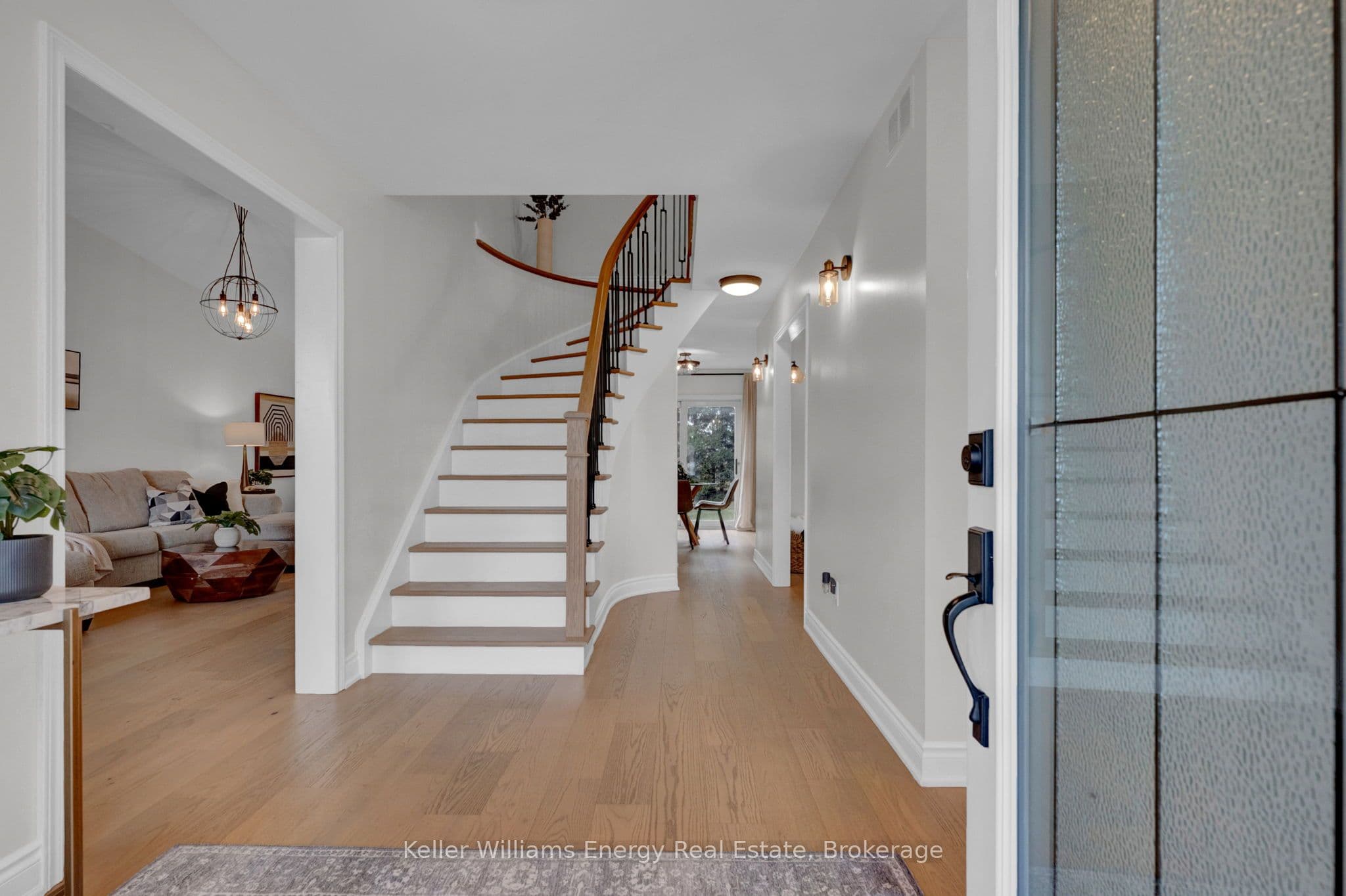 5736 Main Street, Clarington, ON L0B 1M0