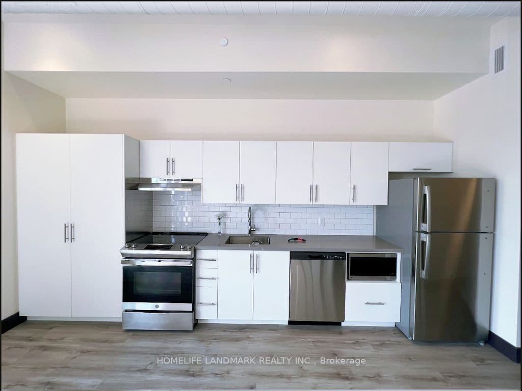 121 King Street E 607, Hamilton, ON L8N 1A9