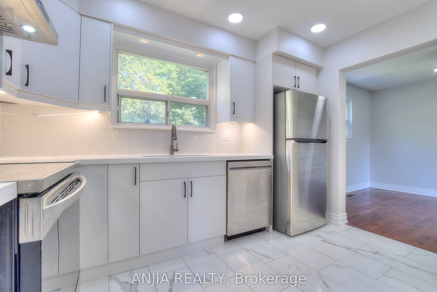 14 Cherrystone Drive, Toronto, ON M2H 1R9