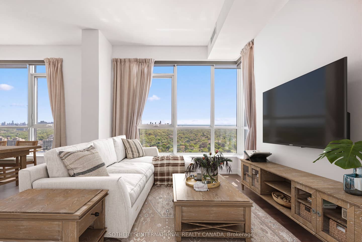 9 Mabelle Avenue PH 22, Toronto, ON M9A 0E1