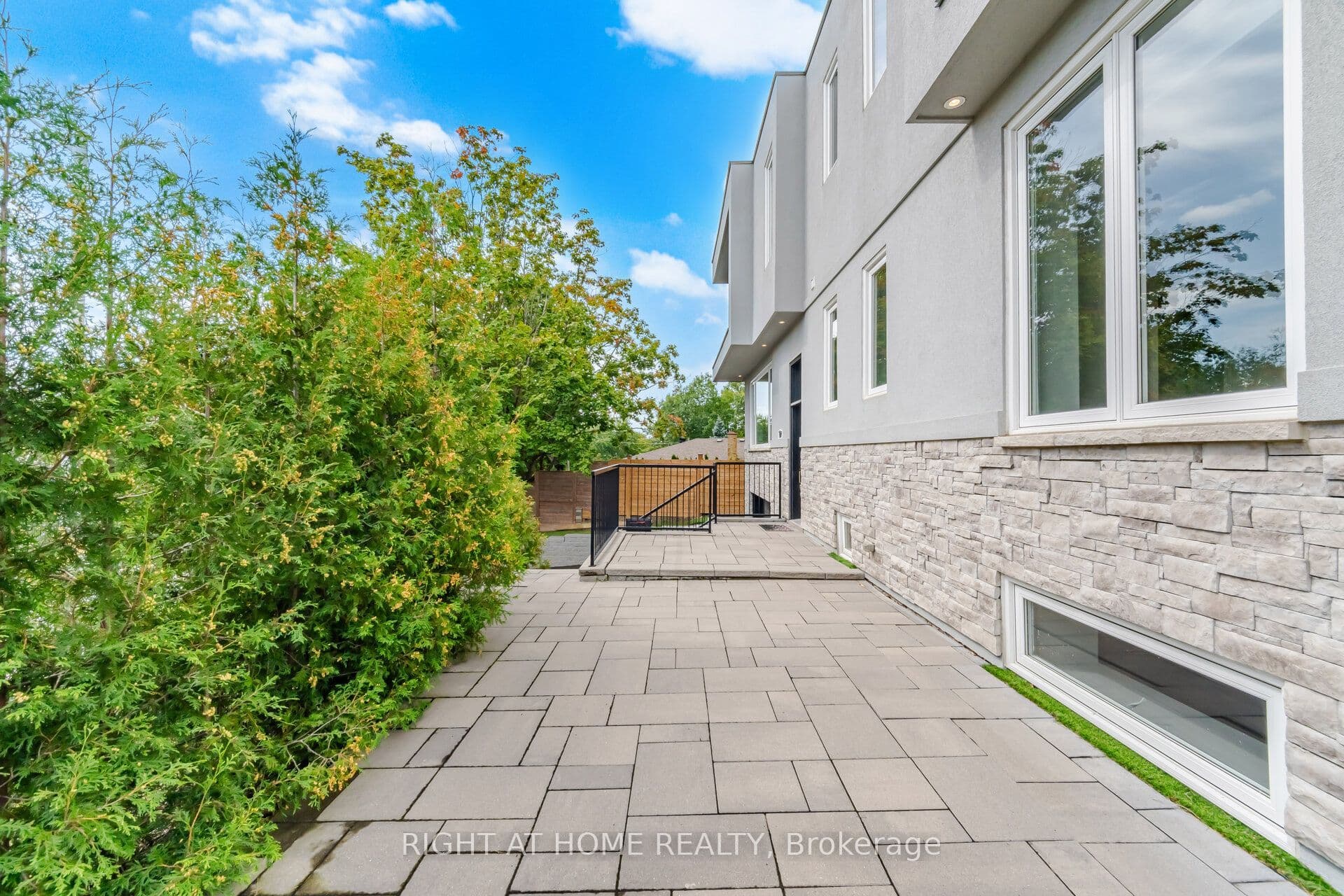 107 Trethewey Drive, Toronto, ON M6M 4B6