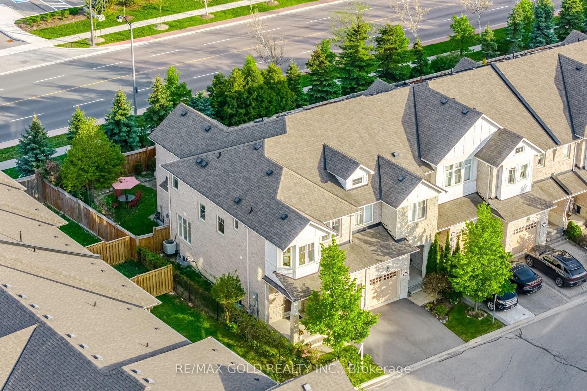 29 Aspenview Avenue, Caledon, ON L7C 3P9