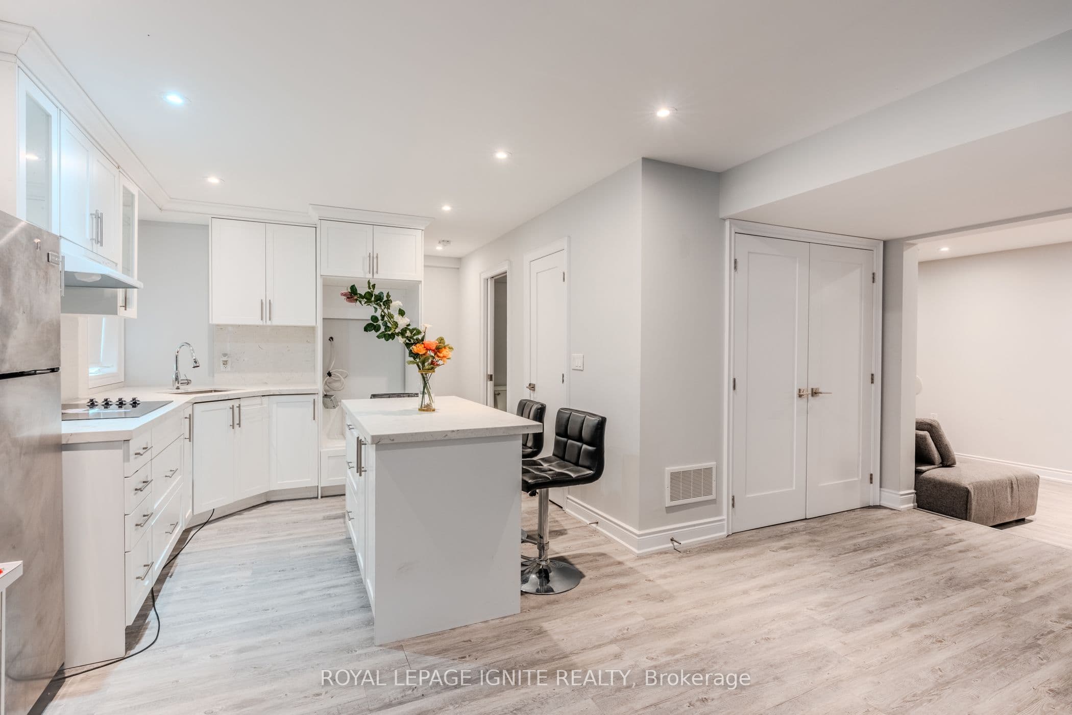 7 Picasso Drive, Brampton, ON L6P 3L5