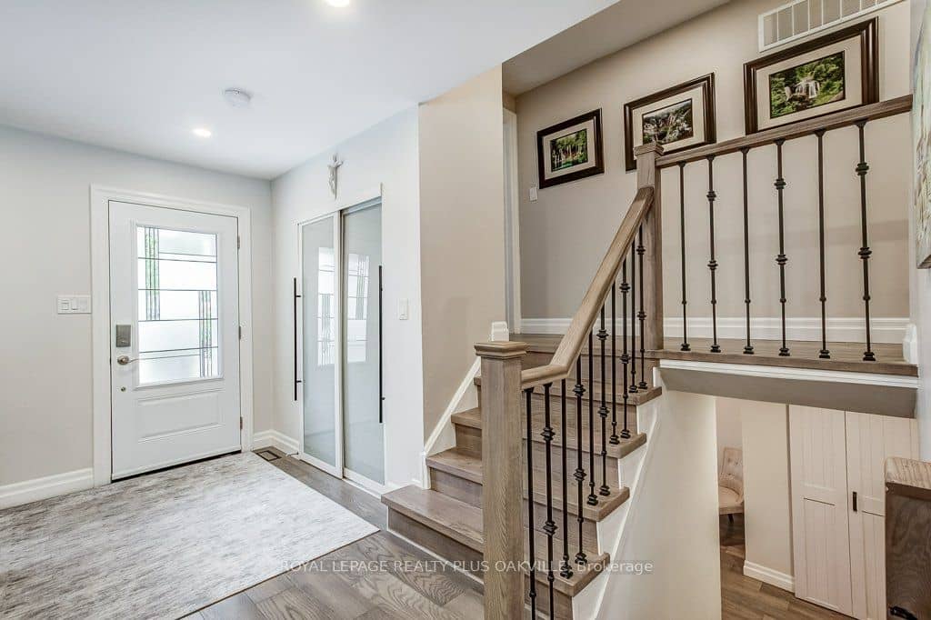 4364 Ayr Place, Burlington, ON L7L 2A2