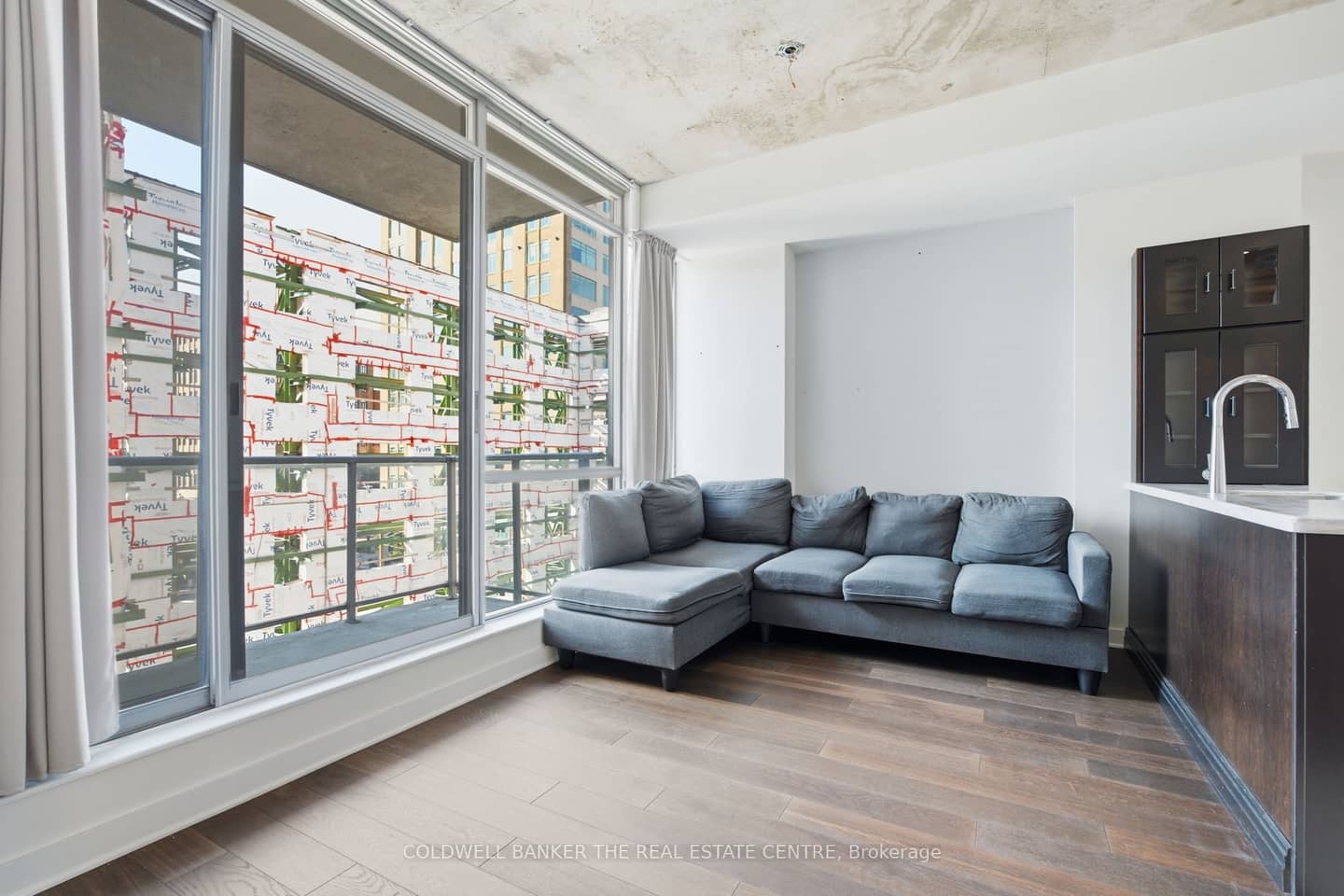 36 Charlotte Street 501, Toronto, ON M5V 3P7