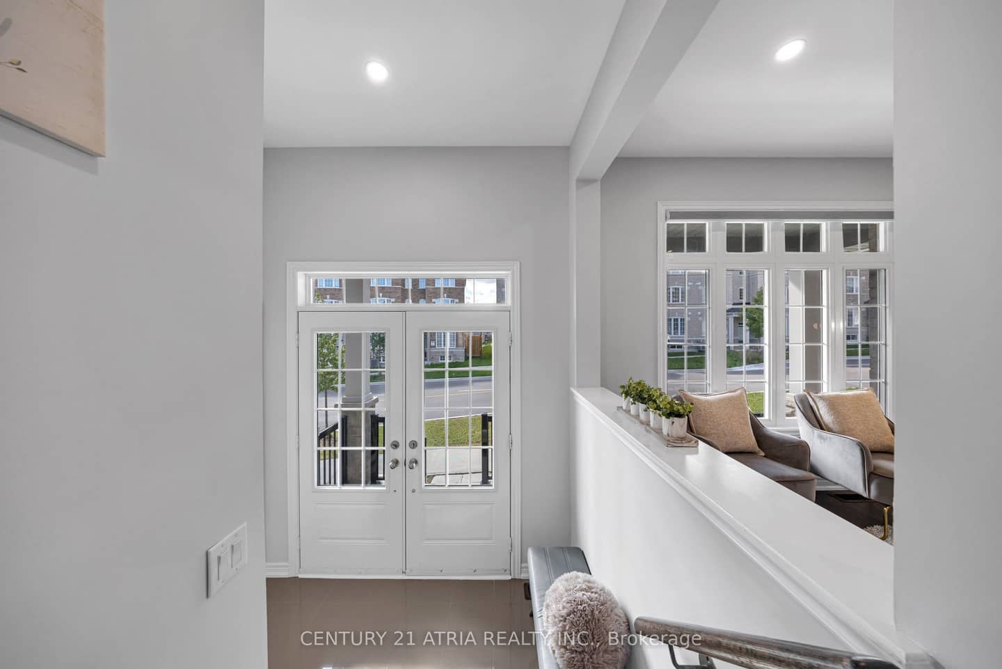 548 White's Hill Avenue, Markham, ON L6B 1N9