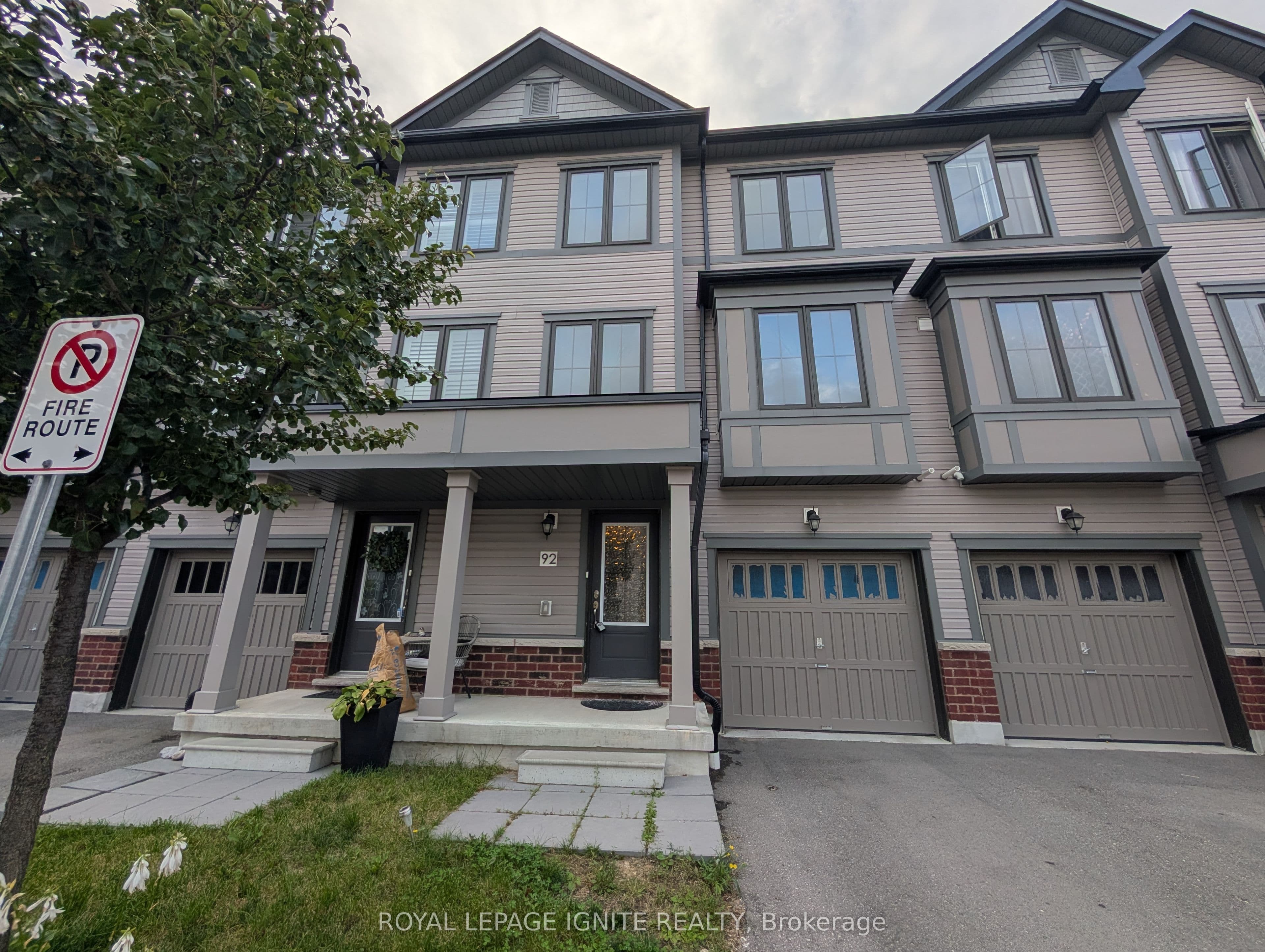 92 Jerome Way, Clarington, ON L1C 7G9