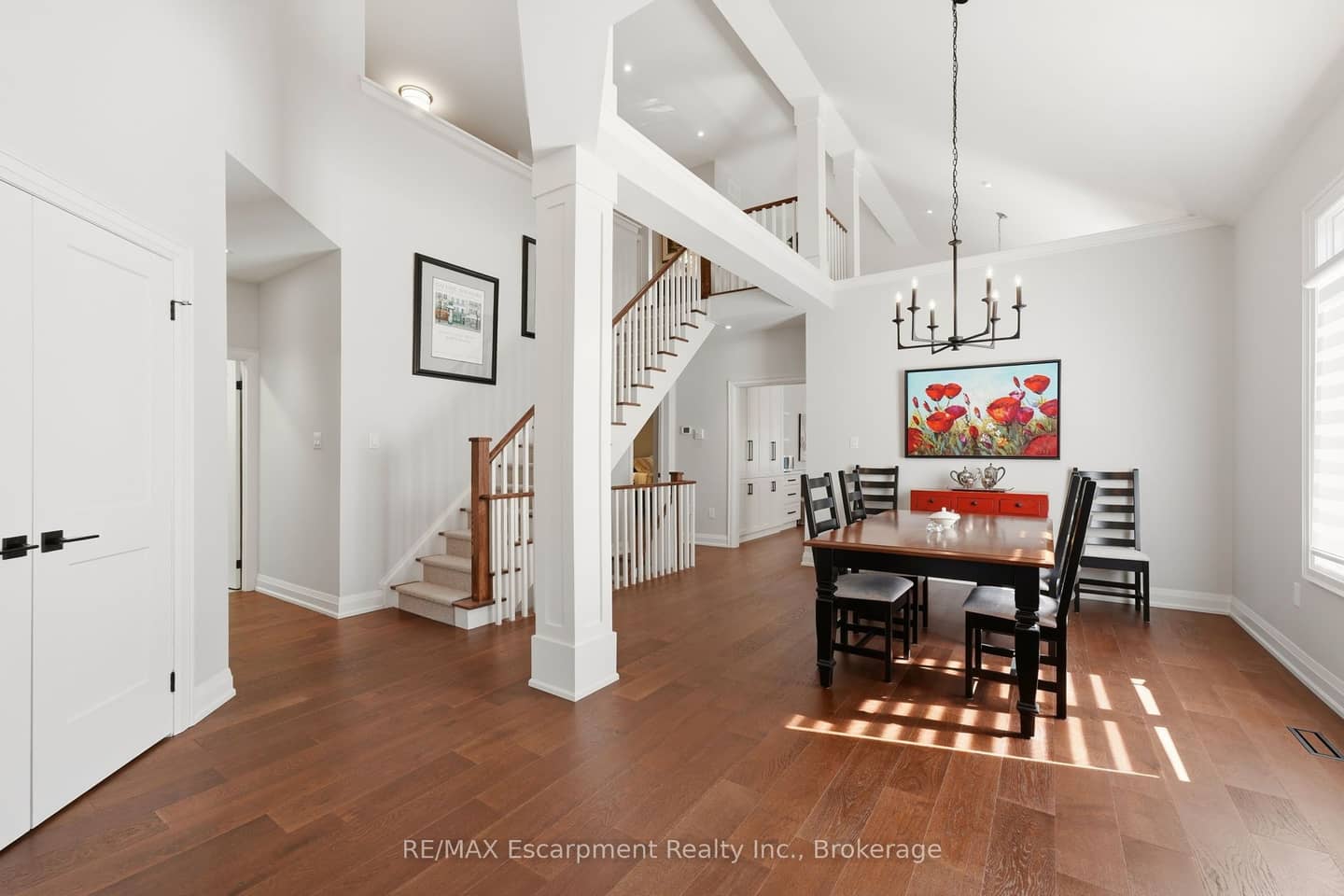 4155 STONEBRIDGE Crescent, Burlington, ON L7M 4N2