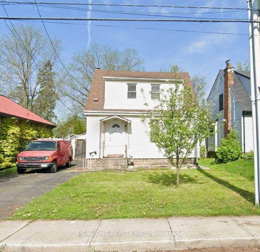 246 Bowman Street, Hamilton, ON L8S 2T4