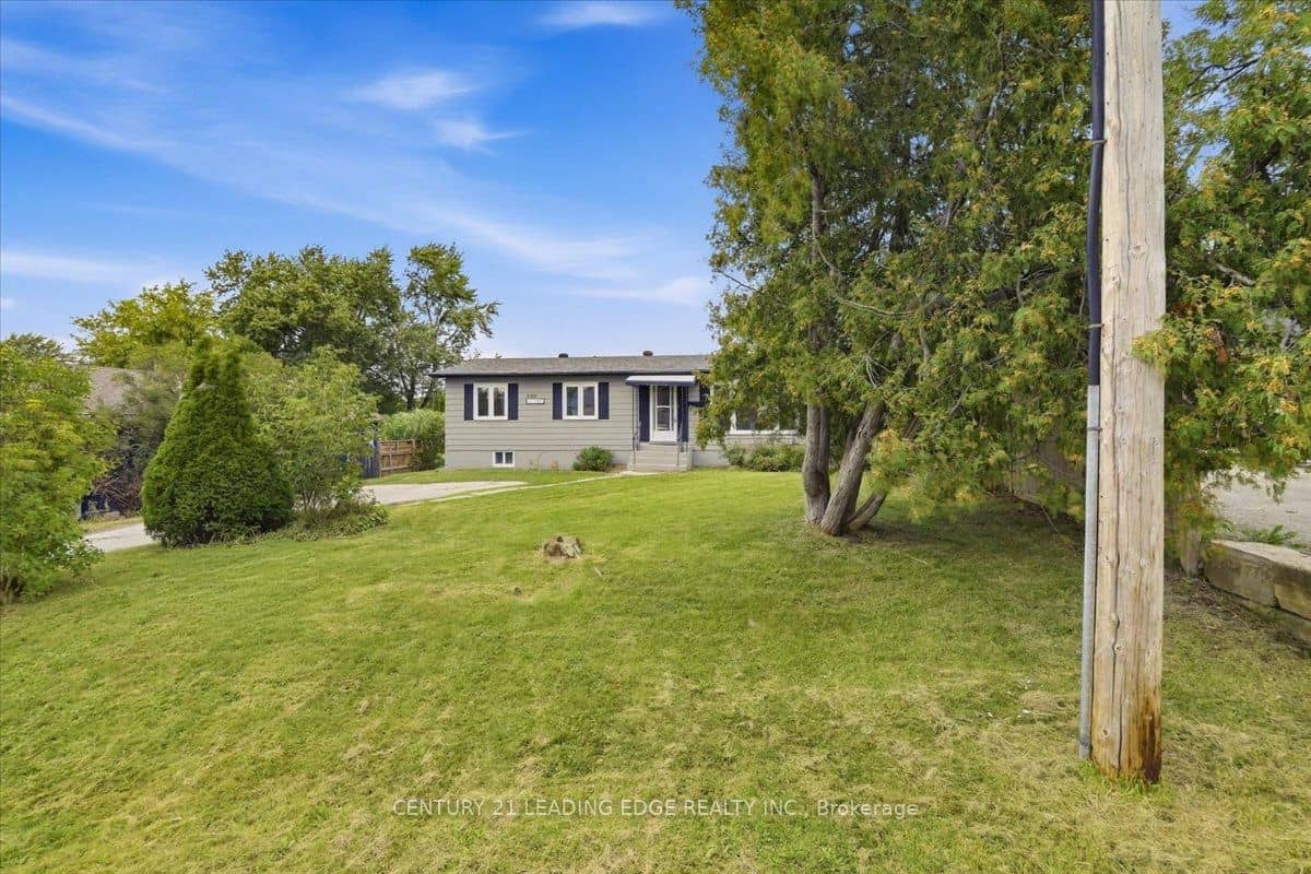 300 Annsheila Drive, Georgina, ON L4P 3A5