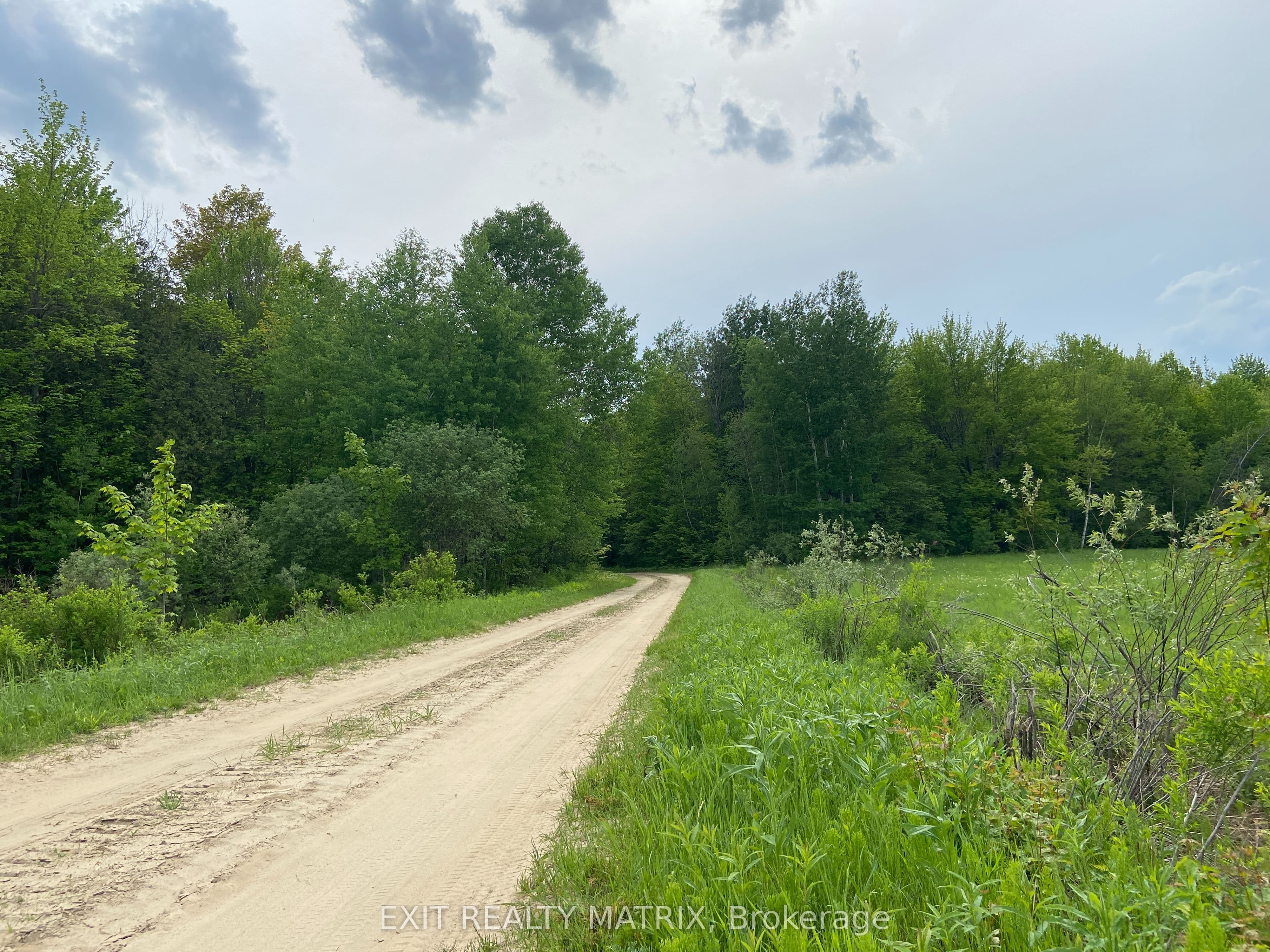 5444 SAUMURE Road, Orleans - Cumberland and Area, ON K4B 1T3