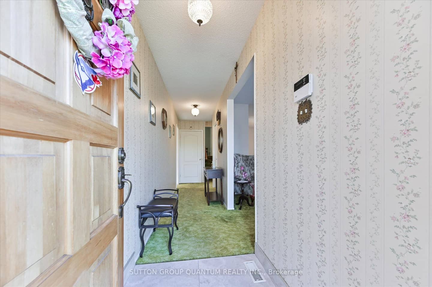3661 Keenan Crescent, Mississauga, ON L4T 3M1